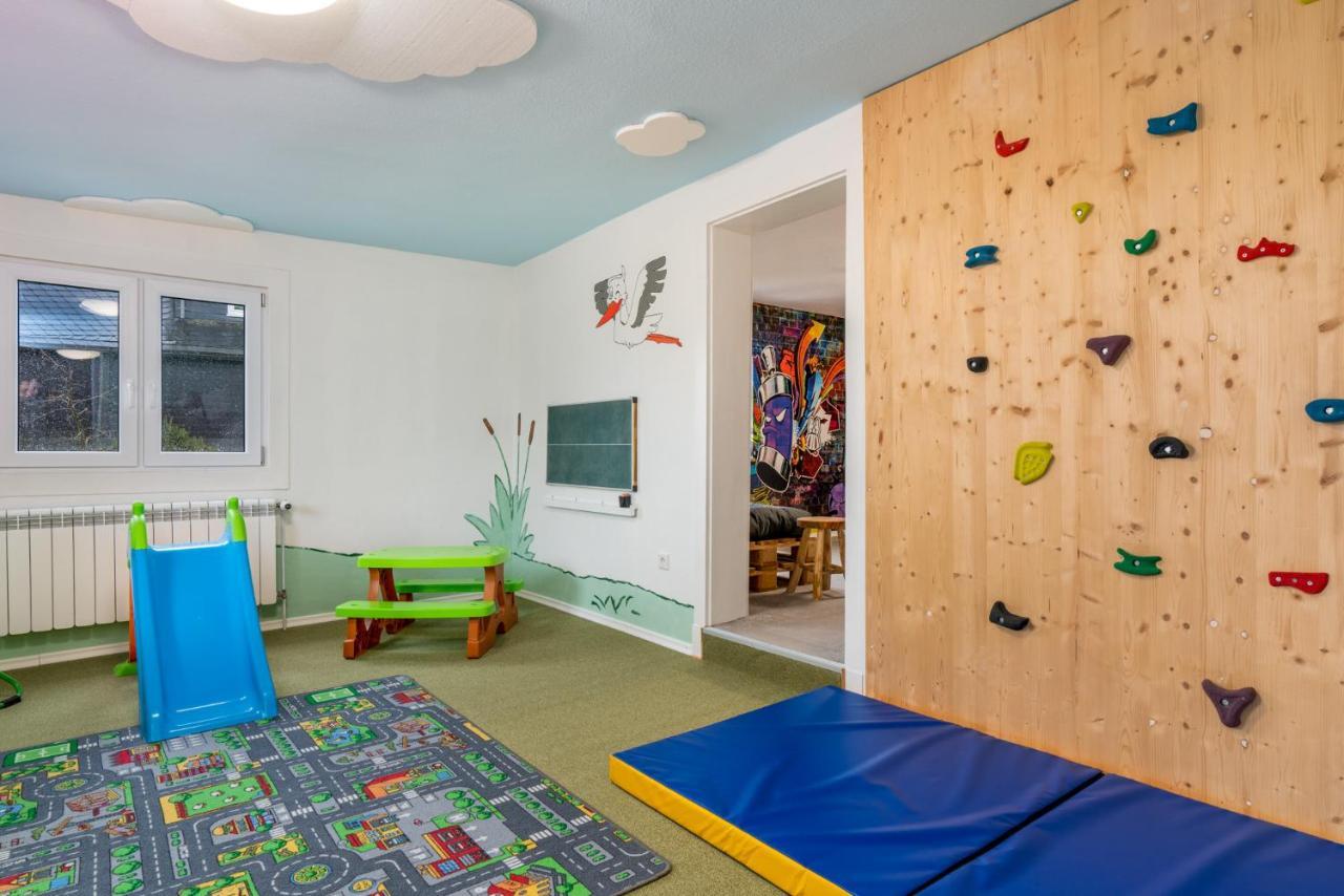 ווינטרברג Treehouse - Kids Paradise - Central - Ssc מראה חיצוני תמונה